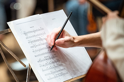 Composers in Context - "Jenseits der Zeit"   