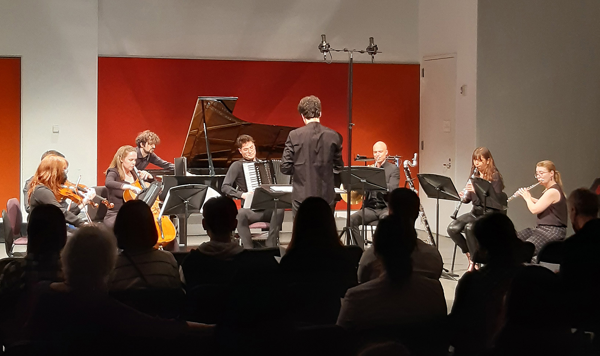 Türen geöffnet: Studierende, Lehrende und Verwaltungsmitarbeitende der Weimarer Musikhochschule sind zu einem Austauschprojekt an die Manhattan School of Music gereist