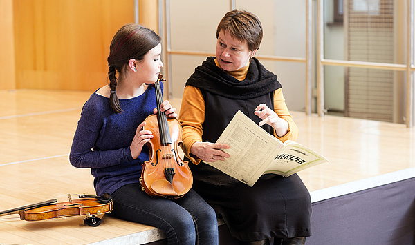 „Weimarer Meisterkurse Junior“: Rotarischer Sommerkurs hat begonnen – und lädt zum Solisten- und Abschlusskonzert ein „Weimarer Meisterkurse Junior“: Rotarischer Sommerkurs hat begonnen – und lädt zum Solisten- und Abschlusskonzert ein
