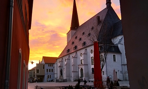 Am Adventssonntag: Konzert von Chor und Orchester des Musikgymnasiums Schloss Belvedere in der Herderkirche