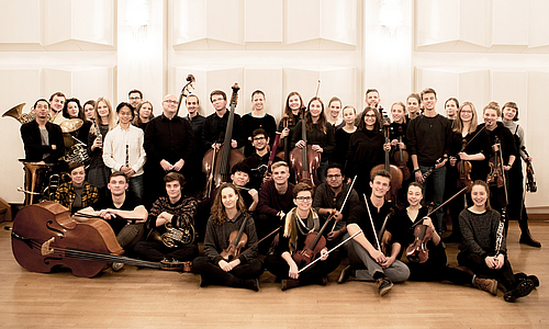 Sextett und Serenaden: Das Collegium Musicum Weimar gibt ein hochschulinternes Konzert in der Weimarhalle