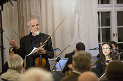 Im Schießhaus wartete die Uraufführung der Weimarer Fassung des ORAKELS, eines vor dem Reißwolf geretteten Singspiels von J.A. Hiller auf die Gäste.