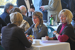 Endlich Zeit, sich auszutauschen.