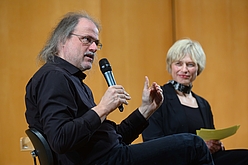 Steffen Schleiermacher (left) and Prof. Claudia Buder