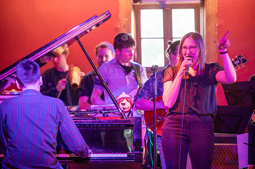 Study school music in Weimar