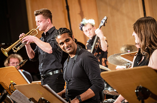 QUATTRO! – Konzert des Instituts für Neue Musik und Jazz   