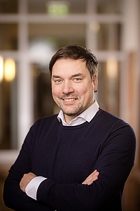 Johannes Arnhold Johannes Arnhold