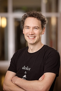 Alexander Vaughan Alexander Vaughan