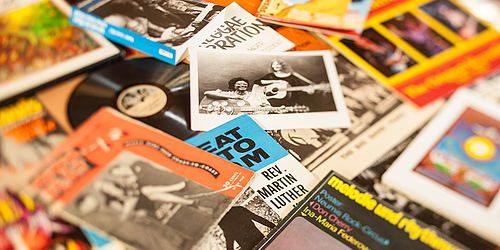 "Between Sounds  - Ein Abend zwischen Welten"   