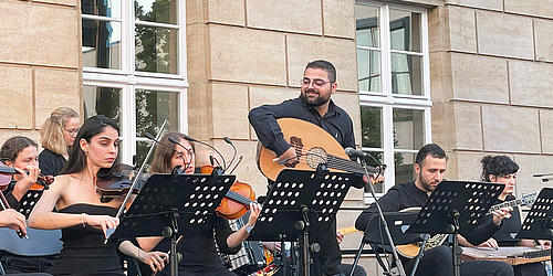 Caravan Orchestra & Choir   