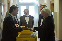 240 Alumni meldeten sich zum Treffen 2009 an.