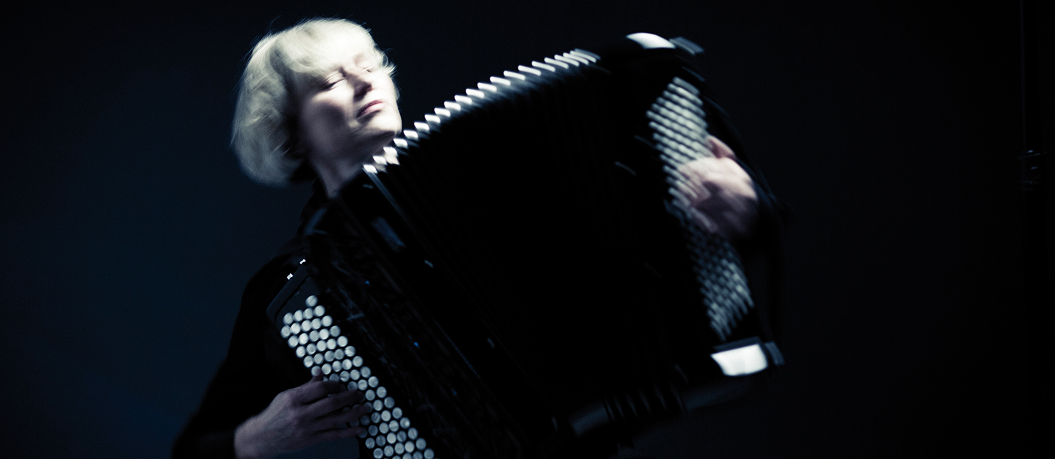 Back to main page Back to main page