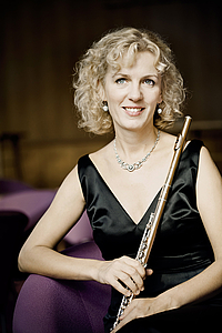 Das Bild zeigt eine Frau.