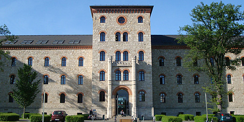 Die Neudeutsche Schule – Phänomen und Geschichte   