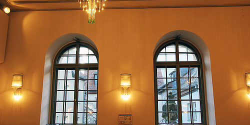 Podiumsgespräch "Memoiren einer Jahrhundertzeugin"   