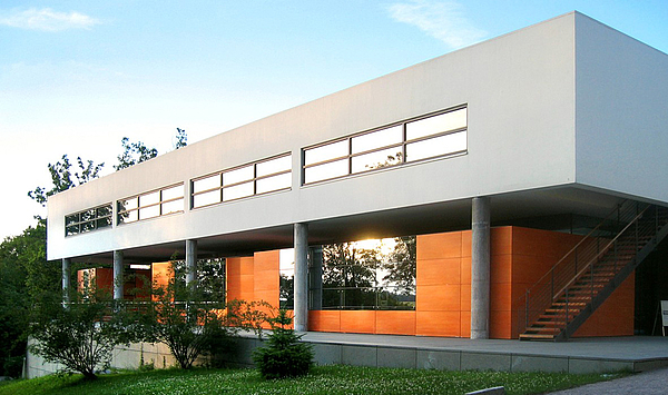 Das Bild zeigt das Musikgymnasium Schloss Belvedere