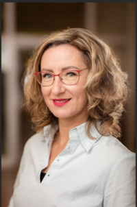 Sandra  Domanetzki
