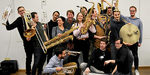 Schulmusik-Bigband zum 25.   