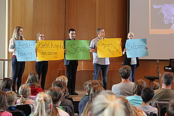 Students give a lecture for childen