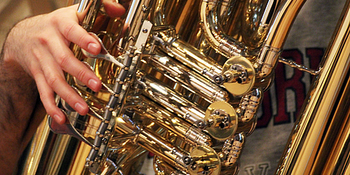 „Heavyweight“: Tuba im Konzert   
