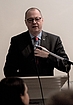 Ralf Kirsten, Bürgermeister der Stadt Weimar, eröffnet die Ausstellung "Verfolgte Musiker im nationalsozialistischen Thüringen. Eine Spurensuche" im Stadtmuseum Weimar