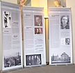 Einblicke in die Ausstellung "Verfolgte Musiker im nationalsozialistischen Thüringen. Eine Spurensuche" im Stadtmuseum Weimar vom 01.02. bis zum 31.03.2019; Kuratorium: Dr. Maria Stolarzewicz, graphische Gestaltung: Jürgen Postel