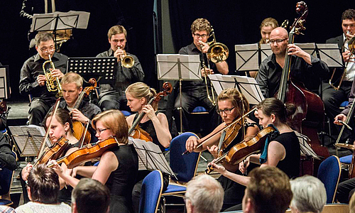 Zum 25-jährigen Jubiläum: Das Collegium Musicum Weimar spielt zwei Konzerte im Jugend- und Kulturzentrum mon ami 