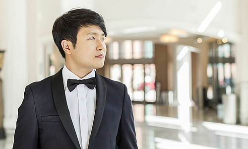 Im Wechselbad der Harmonien: Preisträgerkonzert mit dem Pianisten Yekwon Sunwoo im Liszt-Salon der Altenburg 