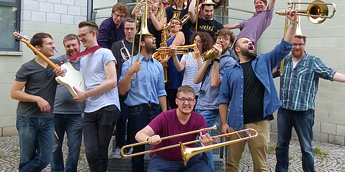 BigBand meets Latin   