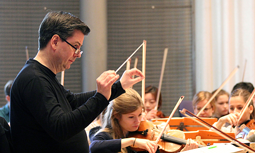 Tuttiproben haben begonnen: Humperdincks Märchenoper "Königskinder" mit dem Bayreuth-Dirigenten Sebastian Weigle 