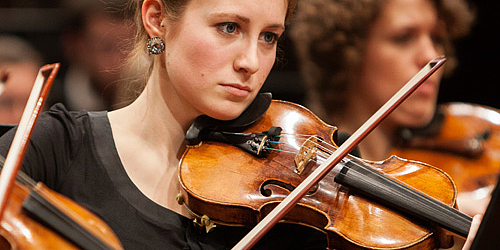 Preisträgerkonzert mit MDR Sinfonieorchester   