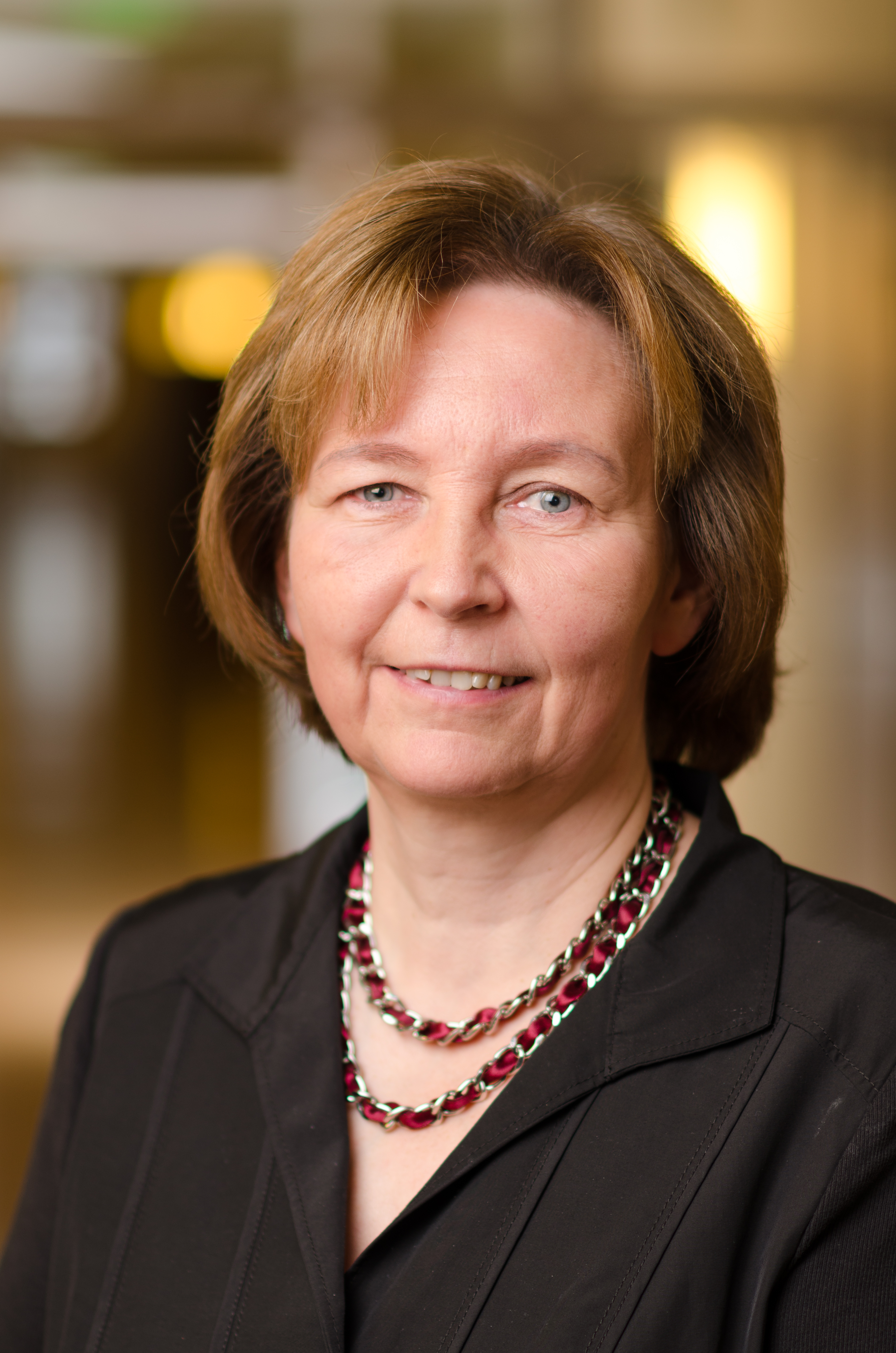 Prof. Bettina Born Prof. Bettina Born